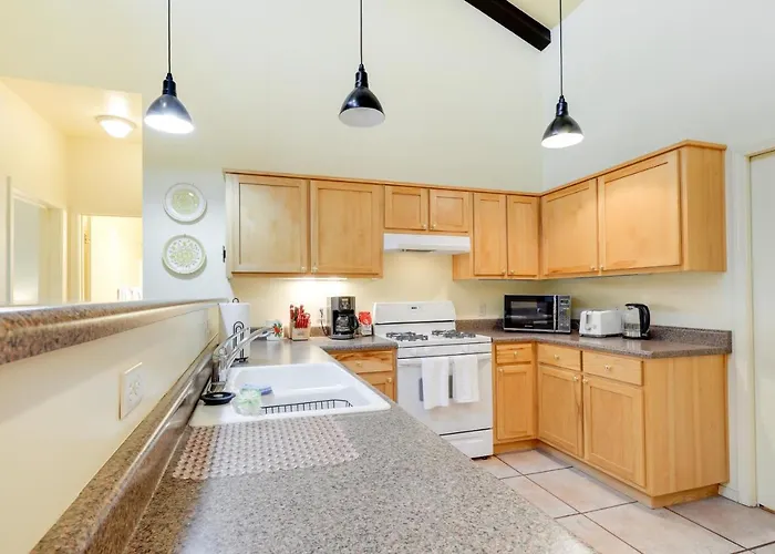Сasa de vacaciones Spacious House 1 Mi To Downtown! Flagstaff